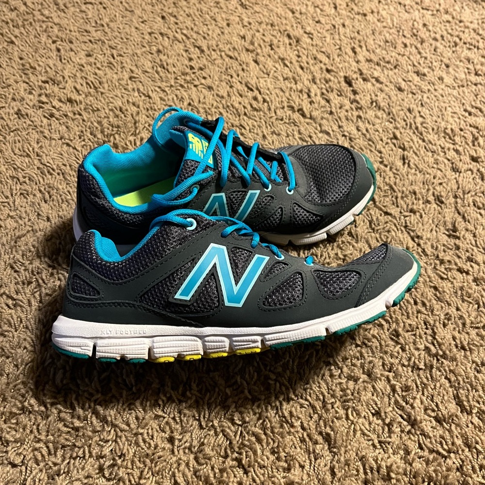 Women’s New Balance 550